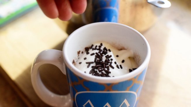 Шоколадов кейк в чаша