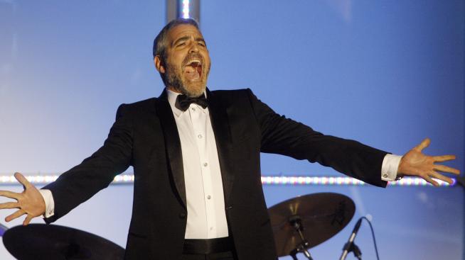 Джордж Клуни си купува къща в Лондон