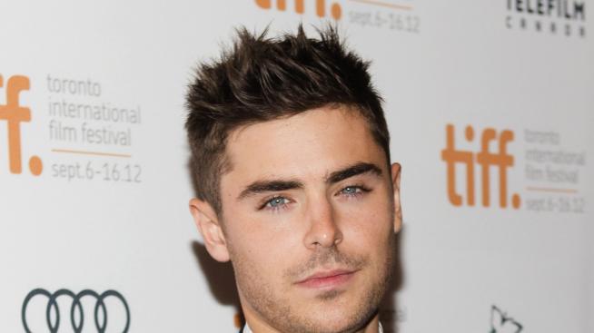 Зак Ефрон не си пада по срещите