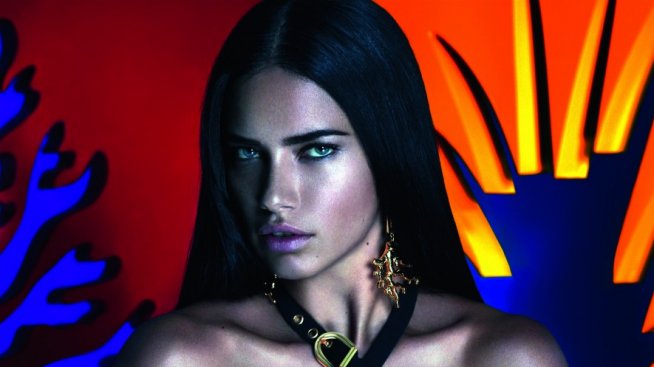 Морски дълбини и екзотика с Адриана Лима