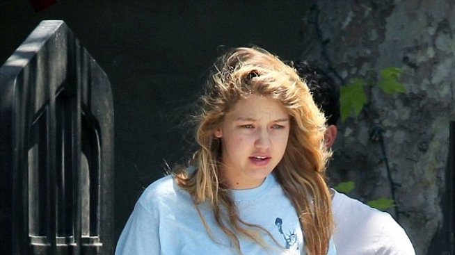 Джиджи Хадид се появи без грим