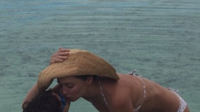 Миранда заживя срещу Орландо в името на сина им