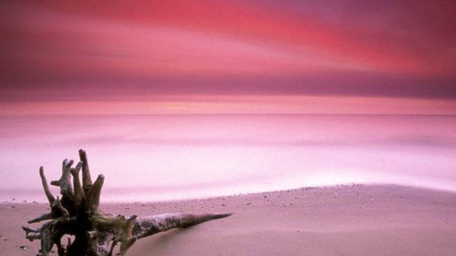 Розовият плаж  - там, където не ви трябват розови очила