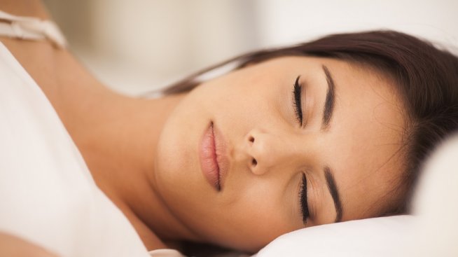 Може ли козметиката да компенсира липсата на сън?