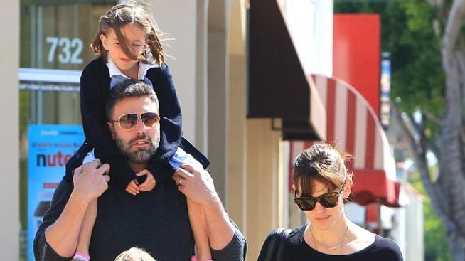 Бен и Дженифър опровергават слуховете за развод