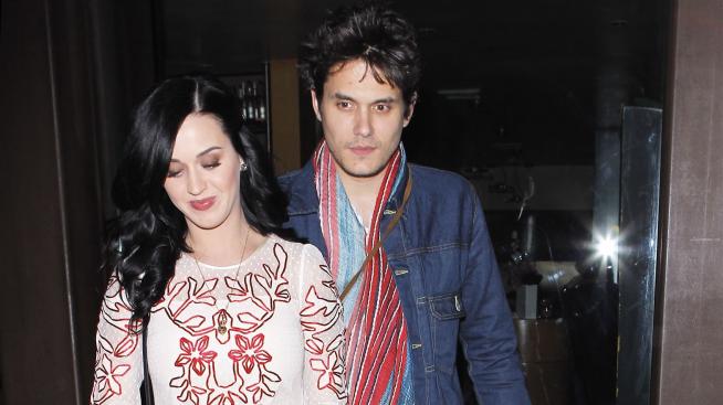 Джон Майер се обясни в любов на Кейти от сцената