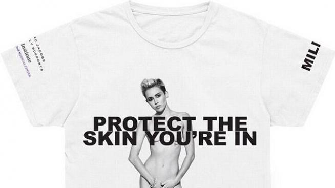 Майли Сайръс позира гола за Marc Jacobs