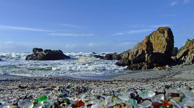 Стъкленият бряг