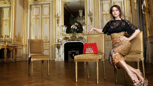 Моника Белучи като истинска кралица на красотата