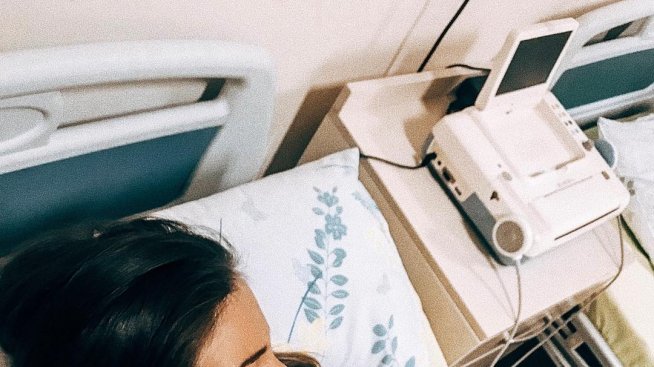 Александра Богданска роди момче, ще се казва Габриел