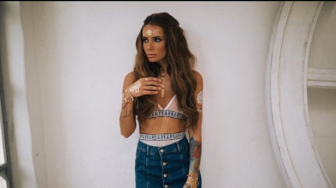 Руската Виктория Бекъм остана само по блясък