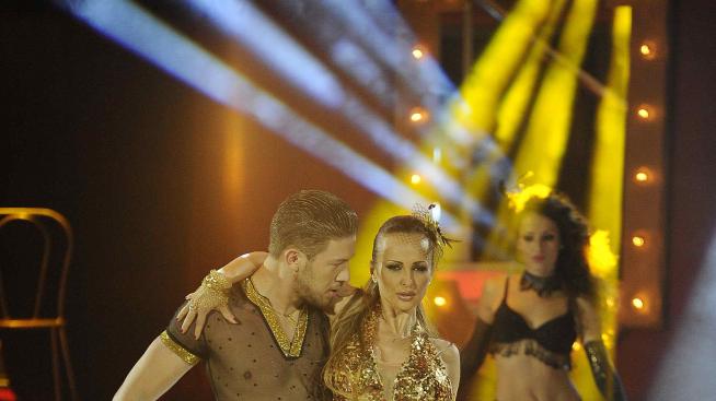 Глория напусна Dancing Stars