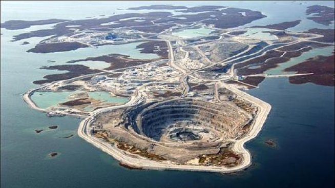 Най-интересните големи дупки в света