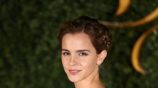 Ема Уотсън с тоалет като в приказките