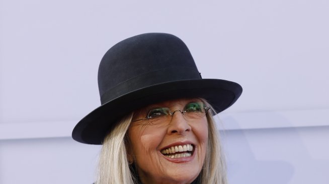 5 звезди, които не се срамуват от белите коси