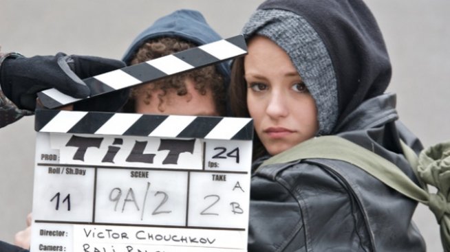 Тилт влиза в затвора