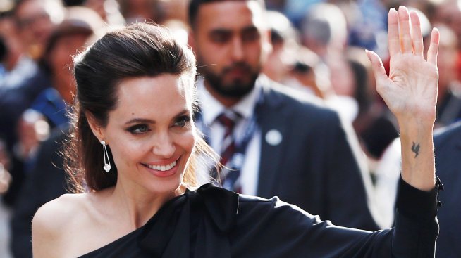 100% Анджелина: Искрено и лично за Брад, кариерата и нещастието