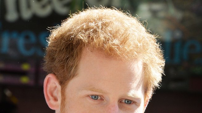 Принц Хари искал да напусне кралското семейство