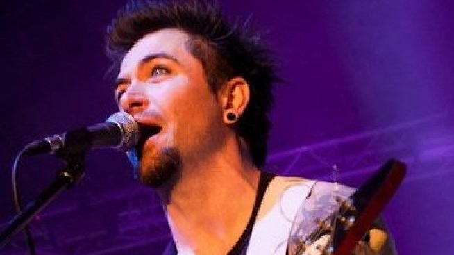 Янко Бреков и Ицо Хазарта са най-секси музиканти. Вижте кой ще ги срещне!