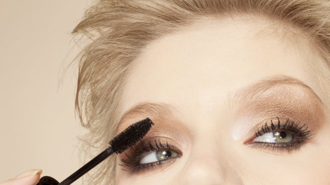 Грим трикове за големи очи