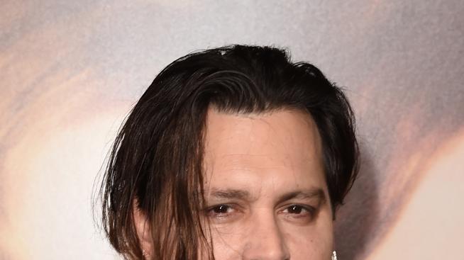 Джони Деп подпухна като Мики Рурк