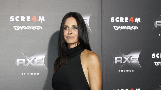 Кортни Кокс е бясна на Дейвид Аркет