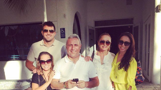 Кой е по-по-най? Красивите щерки на футболните звезди