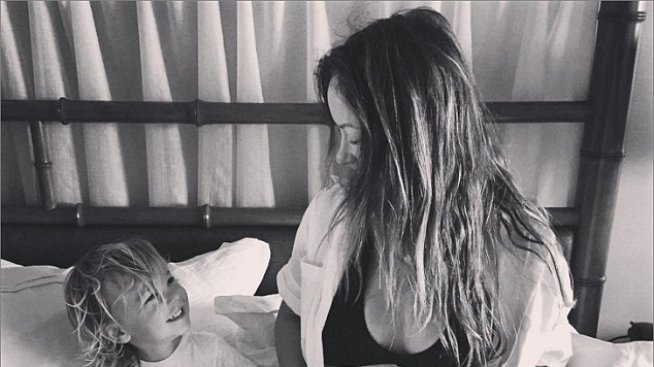 Оливия Уайлд е бременна, а не дебела