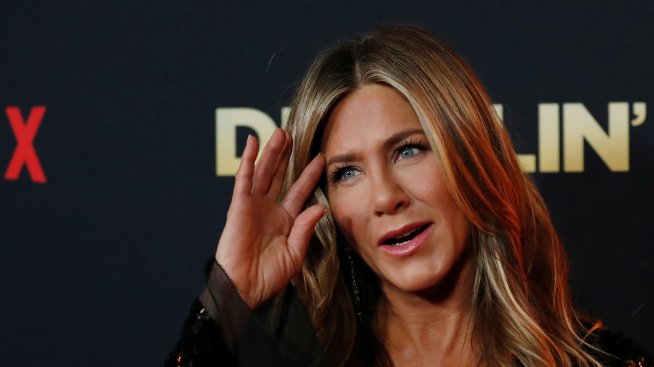 Дженифър Анистън тъгува за времето, когато снимали „Приятели“