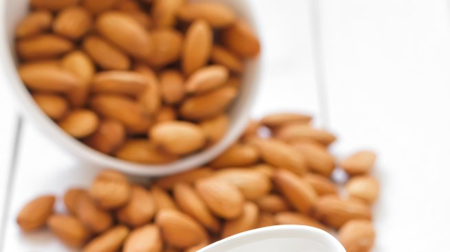 Как да си направите домашно растително мляко