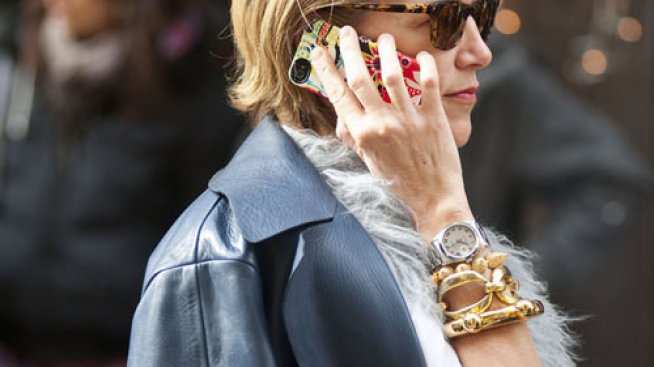 Обемните златни бижута придават класа