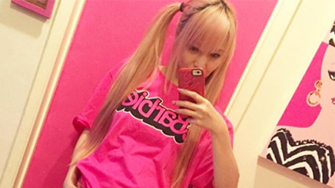 Жена изхарчи спестяванията си, за да живее като Барби