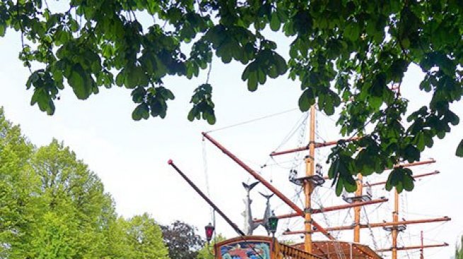 Увеселителният парк Тиволи в Копенхаген