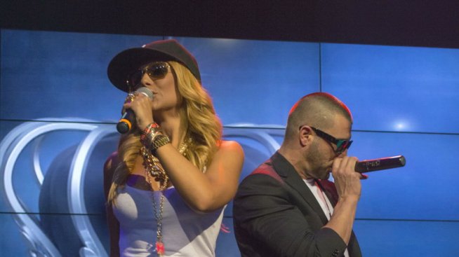 Анелия пропя рап