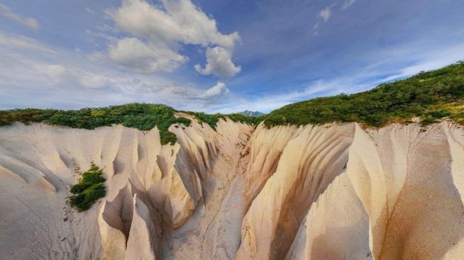Курилското езеро и долината на лодките