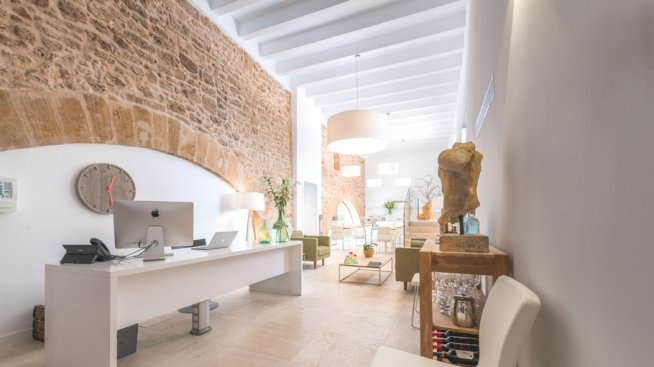 Сграда от 15-ти век се превърна в бутиков хотел