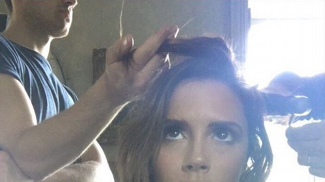 Виктория Бекъм експериментира с прическата си