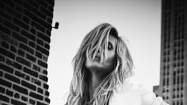 Хайди Клум: Щастлива съм, когато свалям дрехите си