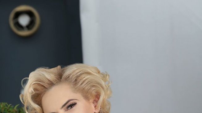 Ива Екимова се е разделила с Петрозар