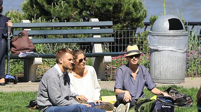 Жизел Бюндхен и Бриджит Мойнахан заровиха томахавката