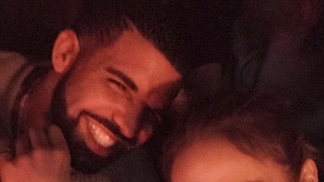 Лопес и Дрейк опасно близки