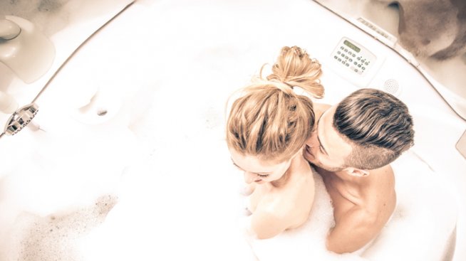 5 въпроса, които да зададете на партньора си преди секс