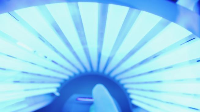 Още една държава забрани солариумите