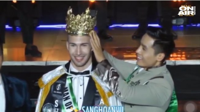 Най-красивият мъж на света – българин, посланик на образованието