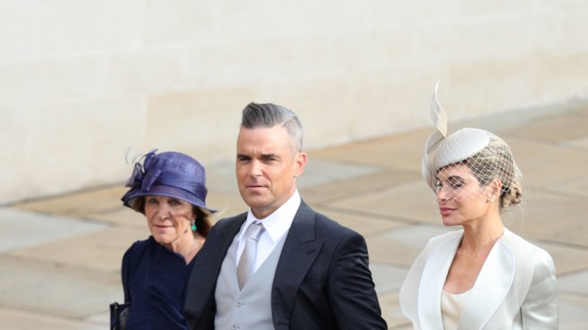 Роби Уилямс иска да поднови брачните си клетви