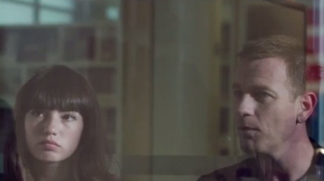 Анджела Недялкова до Юън Макгрегър в „Трейнспотинг“ 2 (ВИДЕО)