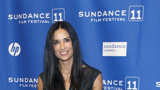 Дъщерите на Деми Мур обожават роклите й