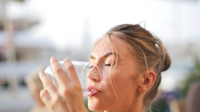 Жега през август: Как да не се дехидратираме?