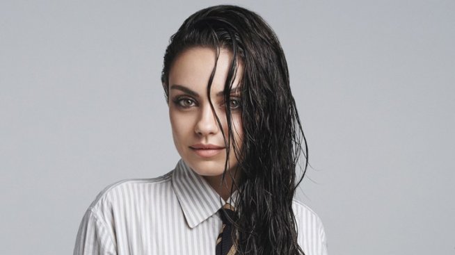 Маски долу: Мила Кунис без грим!