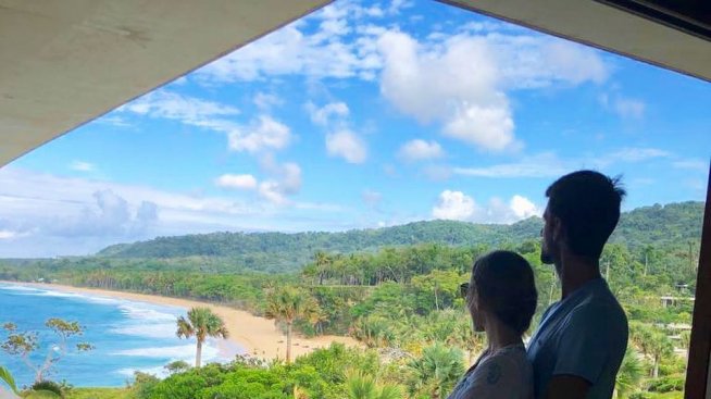 Джокович релаксира в Доминикана